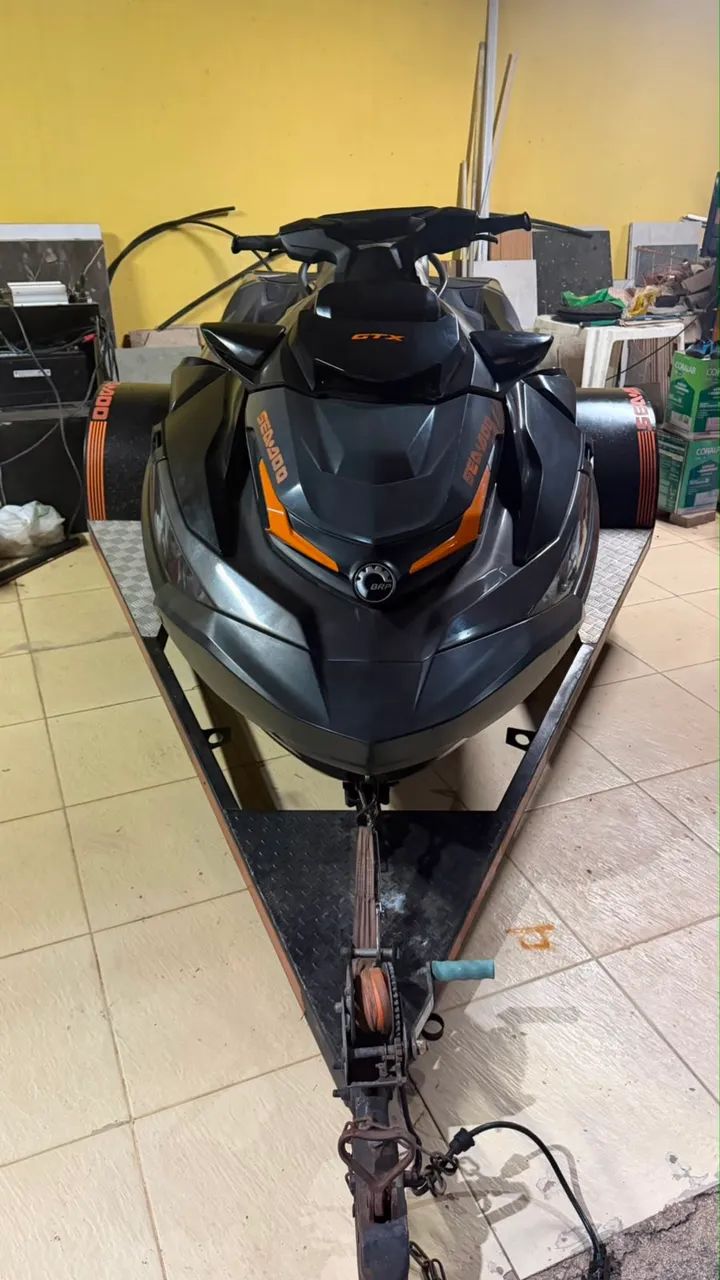 Jetski 230