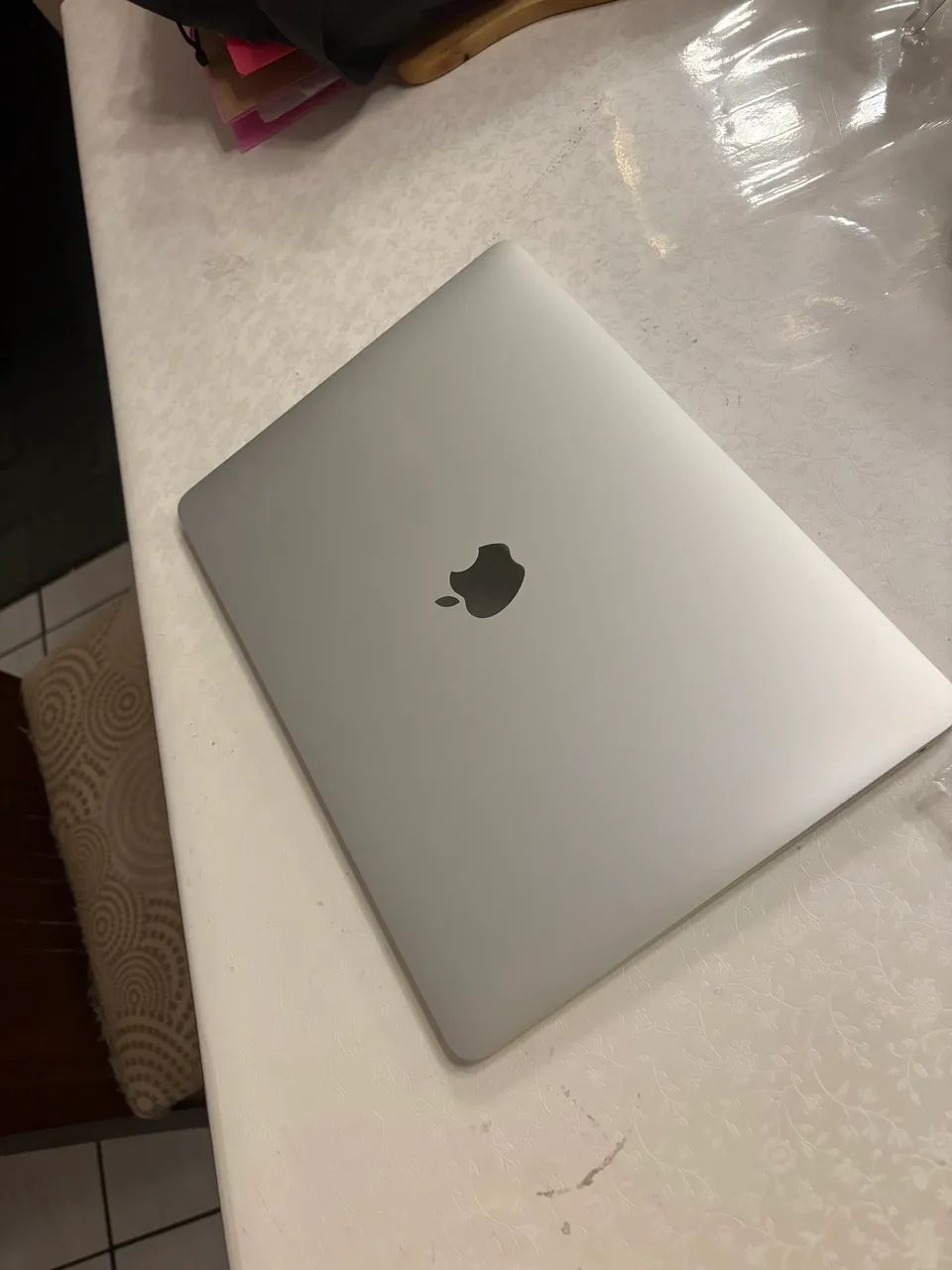 MacBook Air 13 2020 8GB 256 GB - Foto 2