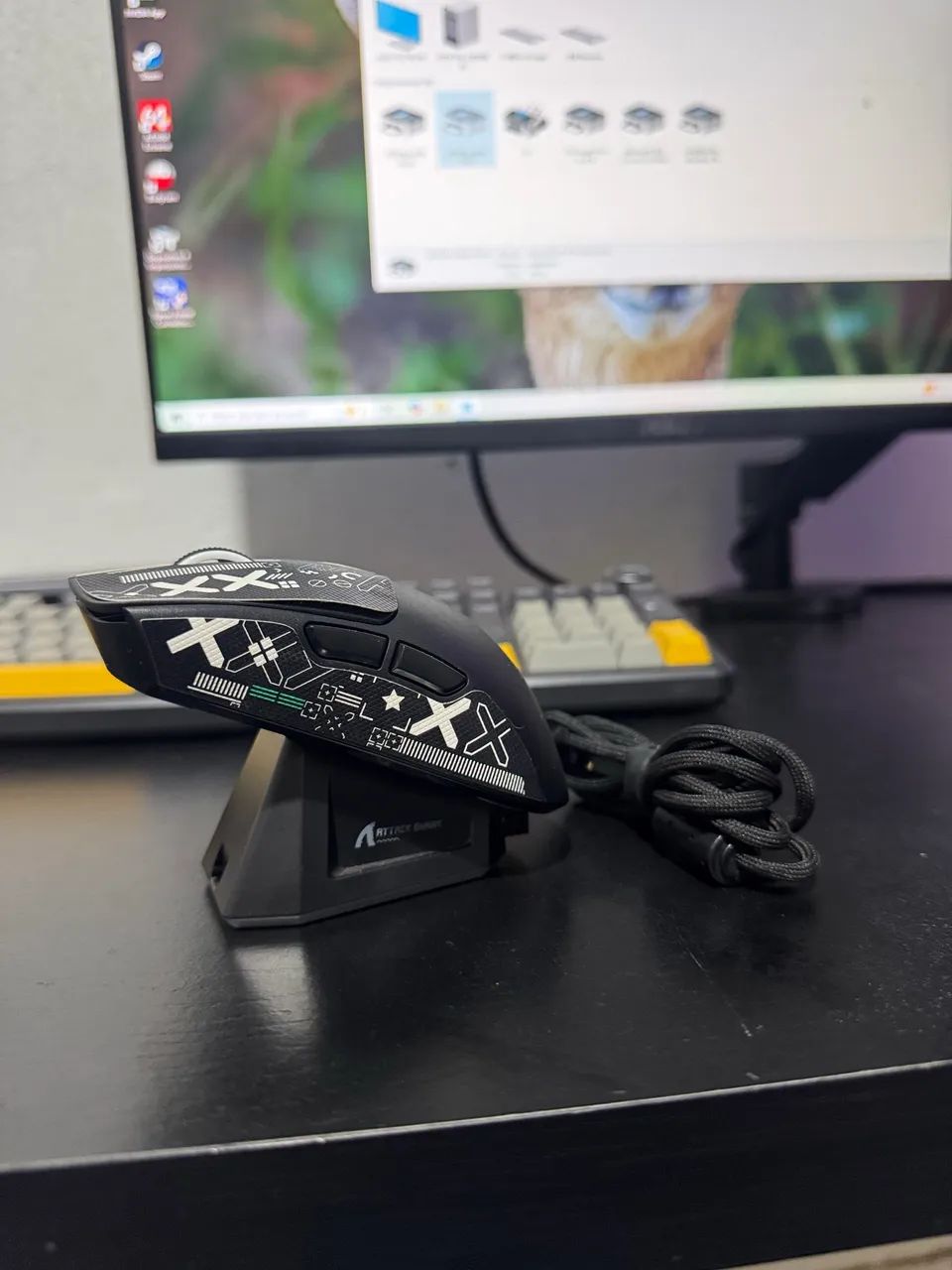 ATTACK SHARK X11 - COM DOCK CARREGAVEL 