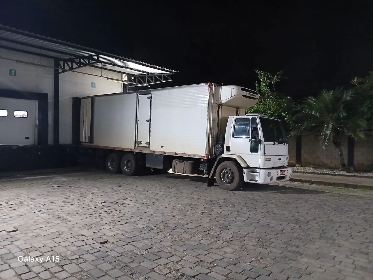 Ford cargo 2422 2007 eletrônico 