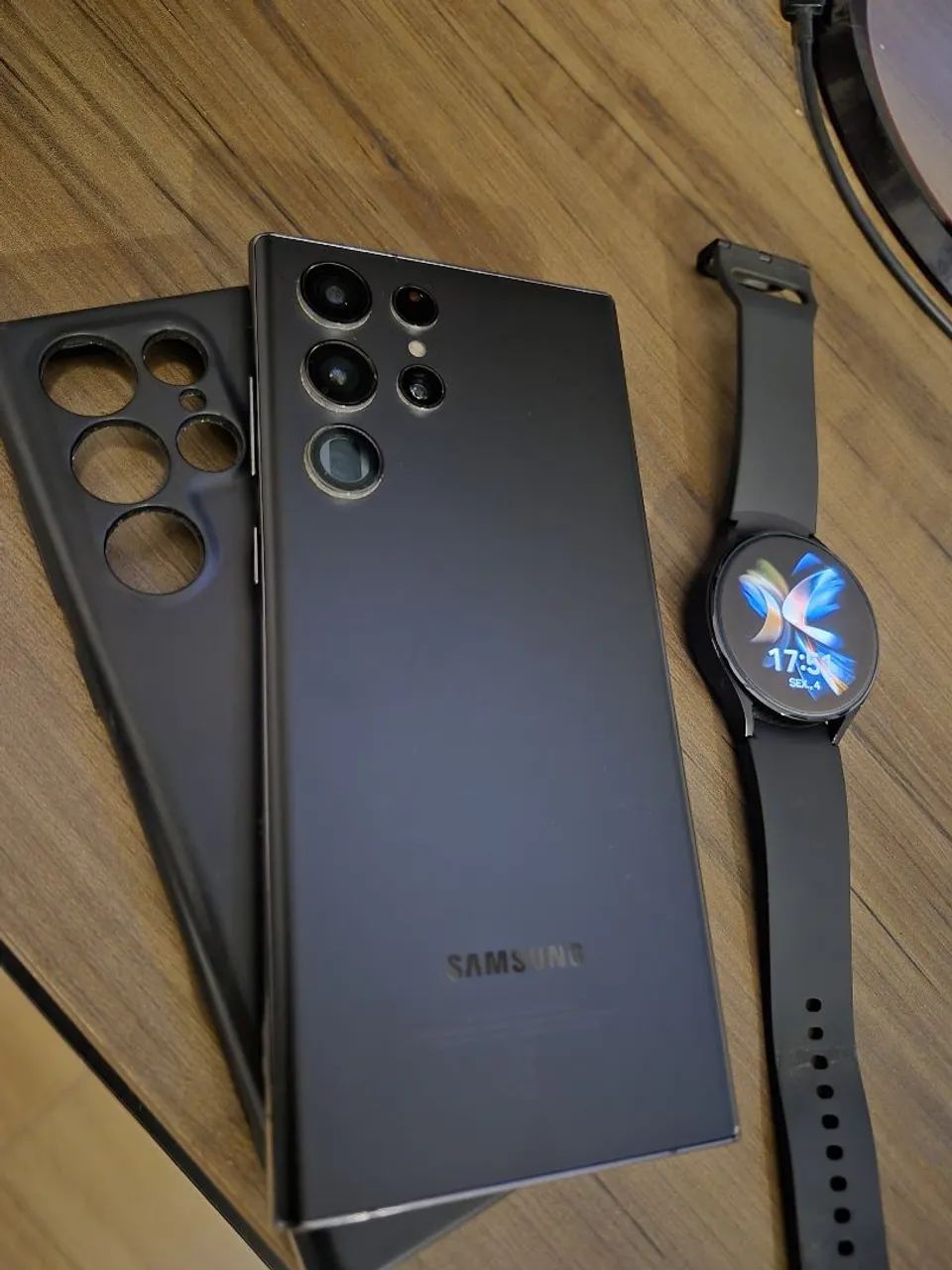 Samsung Galaxy S22 ultra + Galaxy Watch4 Bluetooth  - Foto 2