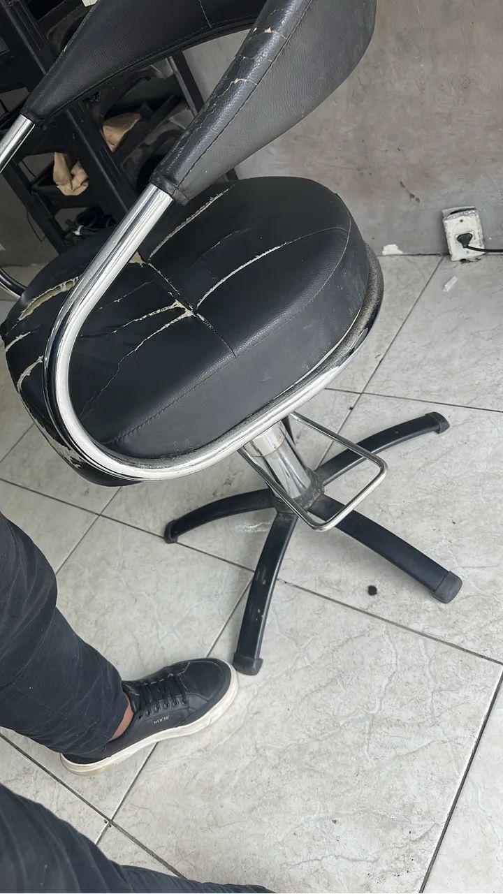 2 Cadeiras de barbeiro  - Foto 4