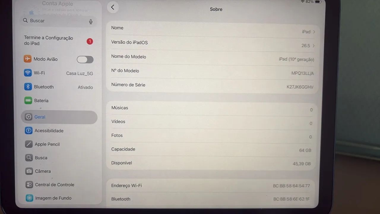 iPad 10ª Geração (10.9") 64GB Wi-Fi - Com Película e 2 Capas (1 com Teclado) - Foto 2