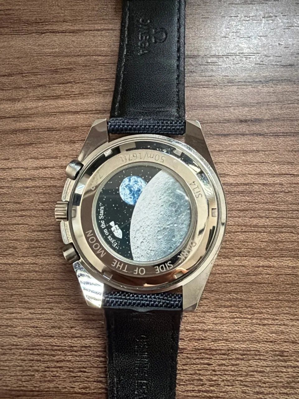 Relógio Omega Speedmaster Silver Snoopy Award 50th - Foto 2
