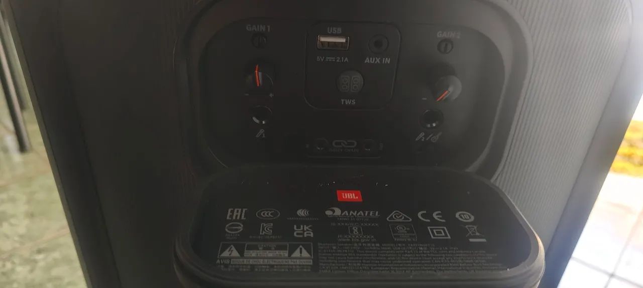 Caixa JBl Partybox 710 - Foto 3