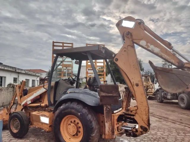 Retroescavadeira Case 580M  - Foto 4