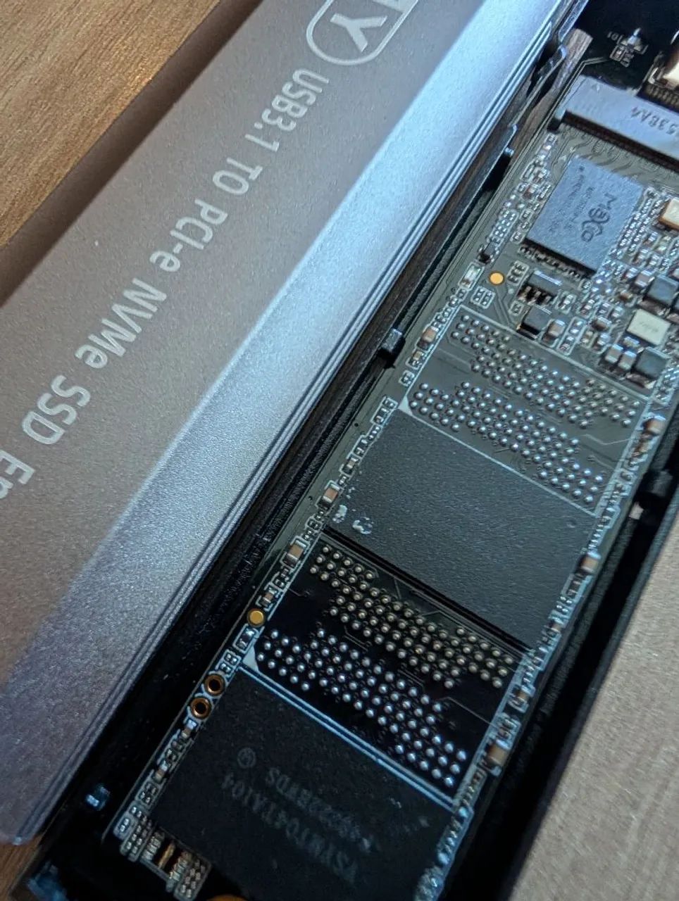SSD NVMe 1 Terabyte compatível com PS5/PC/Mac  escaneado e sem bad blocks + case externo - Foto 2