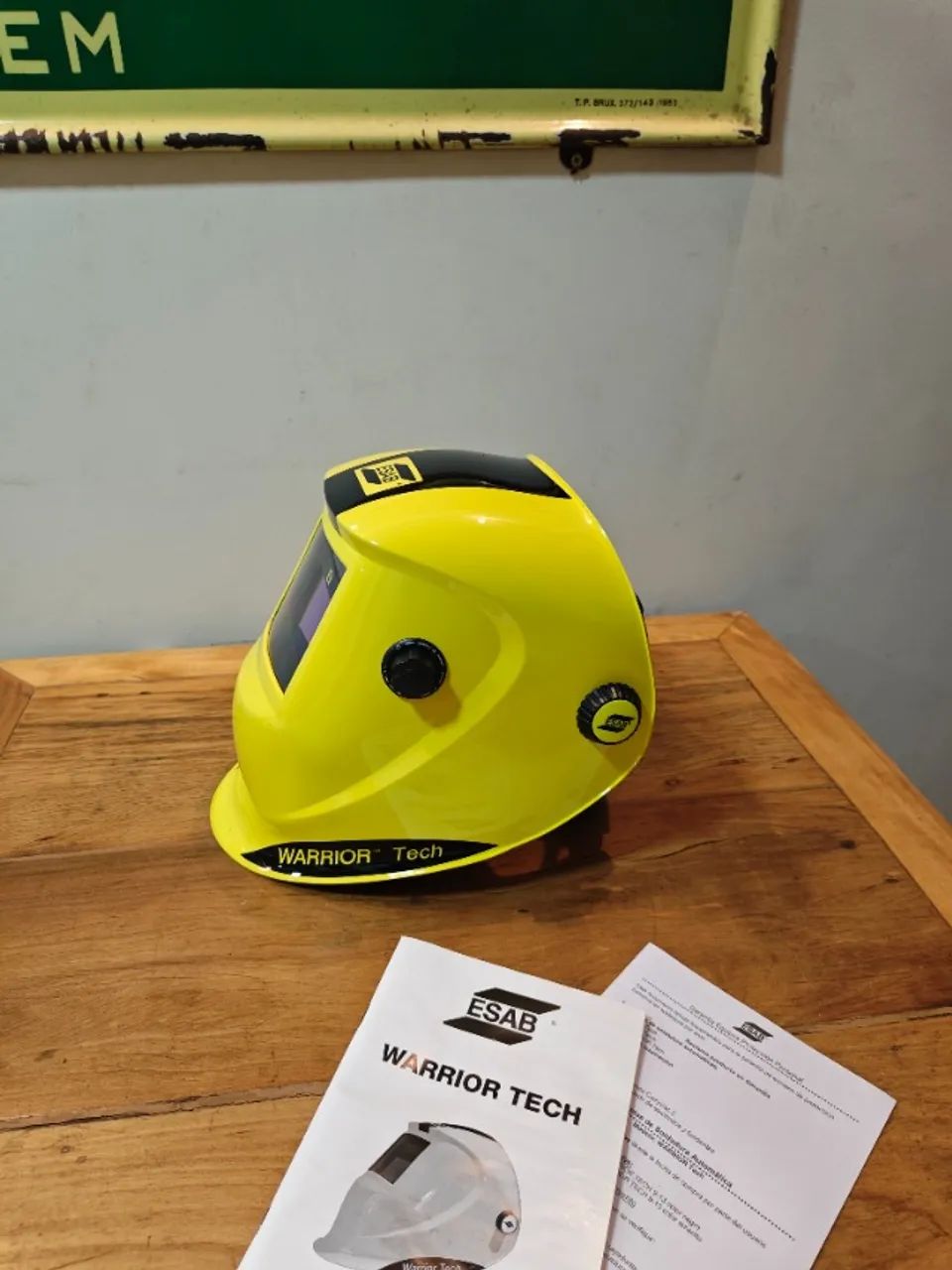 Máscara De Solda Automática ESAB Warrior Tech Amarela - Foto 5
