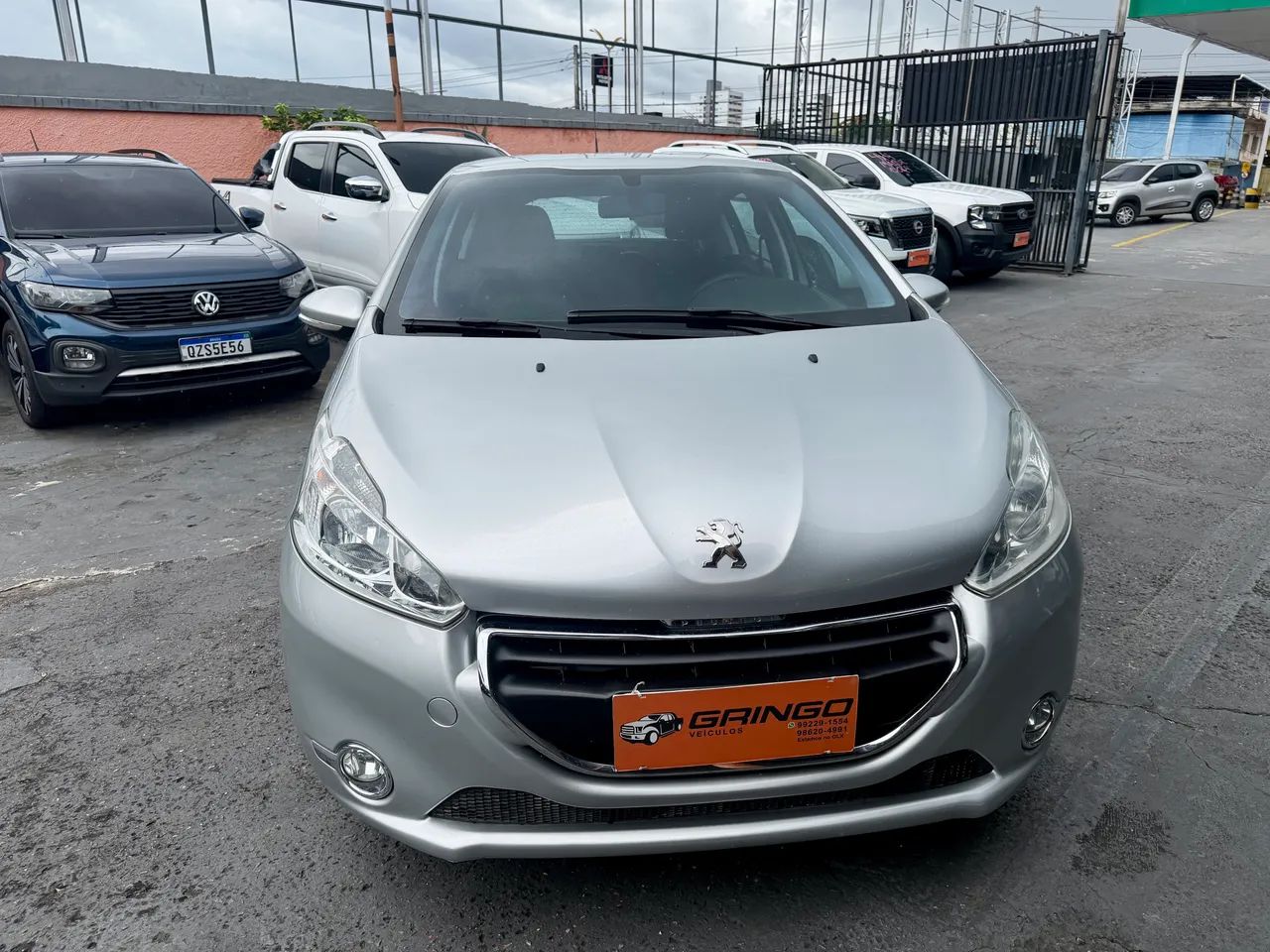 Peugeot 208 2016