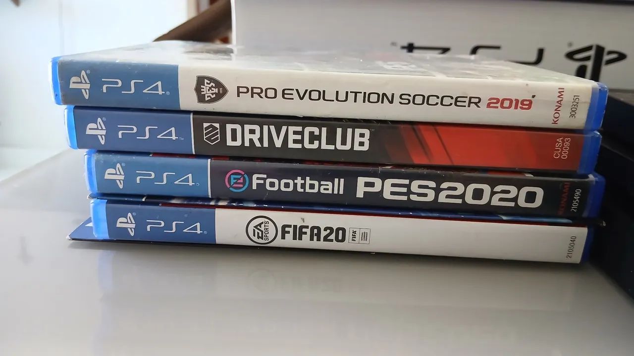 PS4 slim  - Foto 2