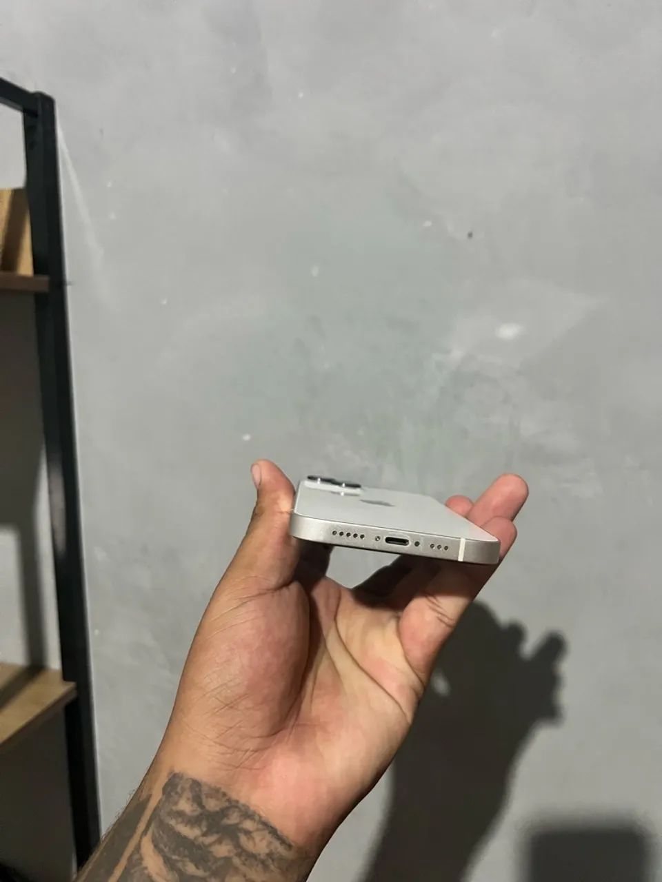 iPhone 13 128GB Branco  - Foto 5