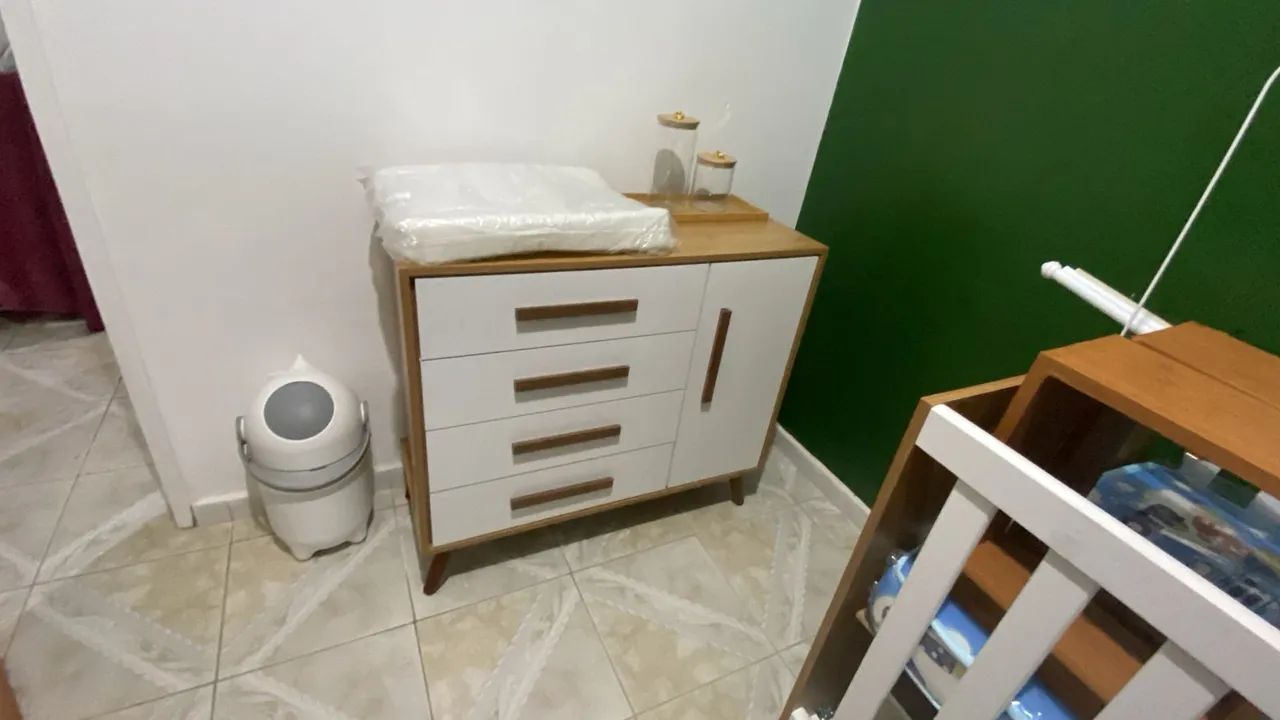 Cômoda, guarda-roupa e berço  - Foto 5