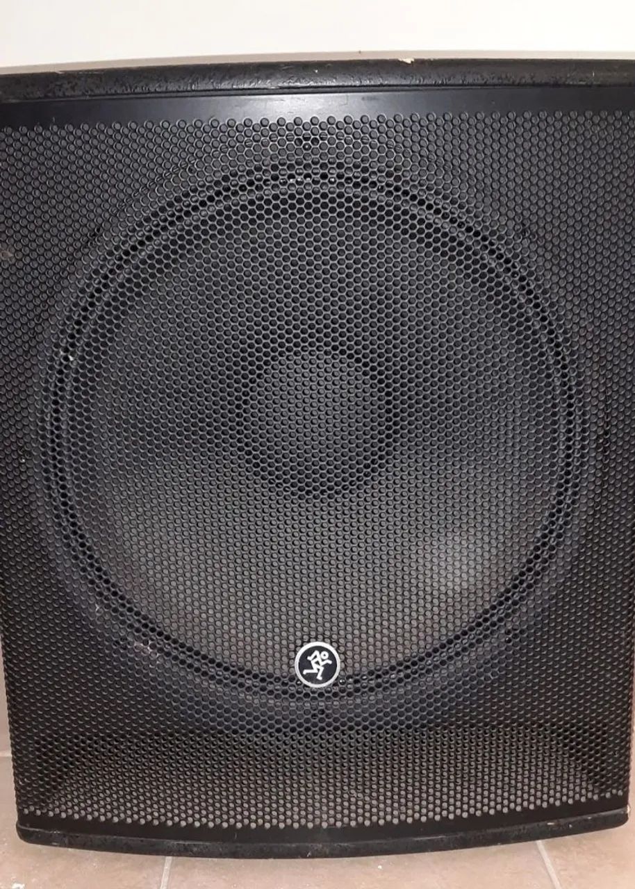 Subwoofer Ativo Mackie SRM1801 / 18 Polegadas 1000W Profissional - Foto 3