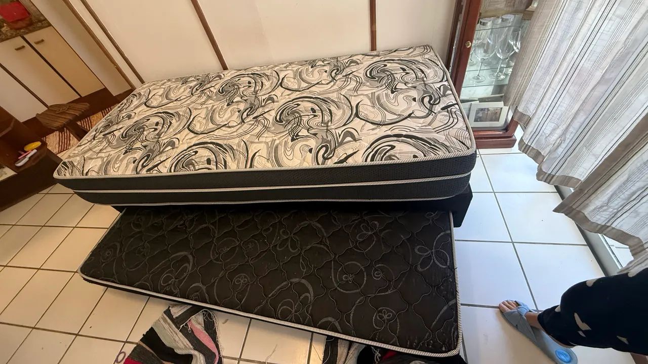 Cama box solteiro com auxiliar 