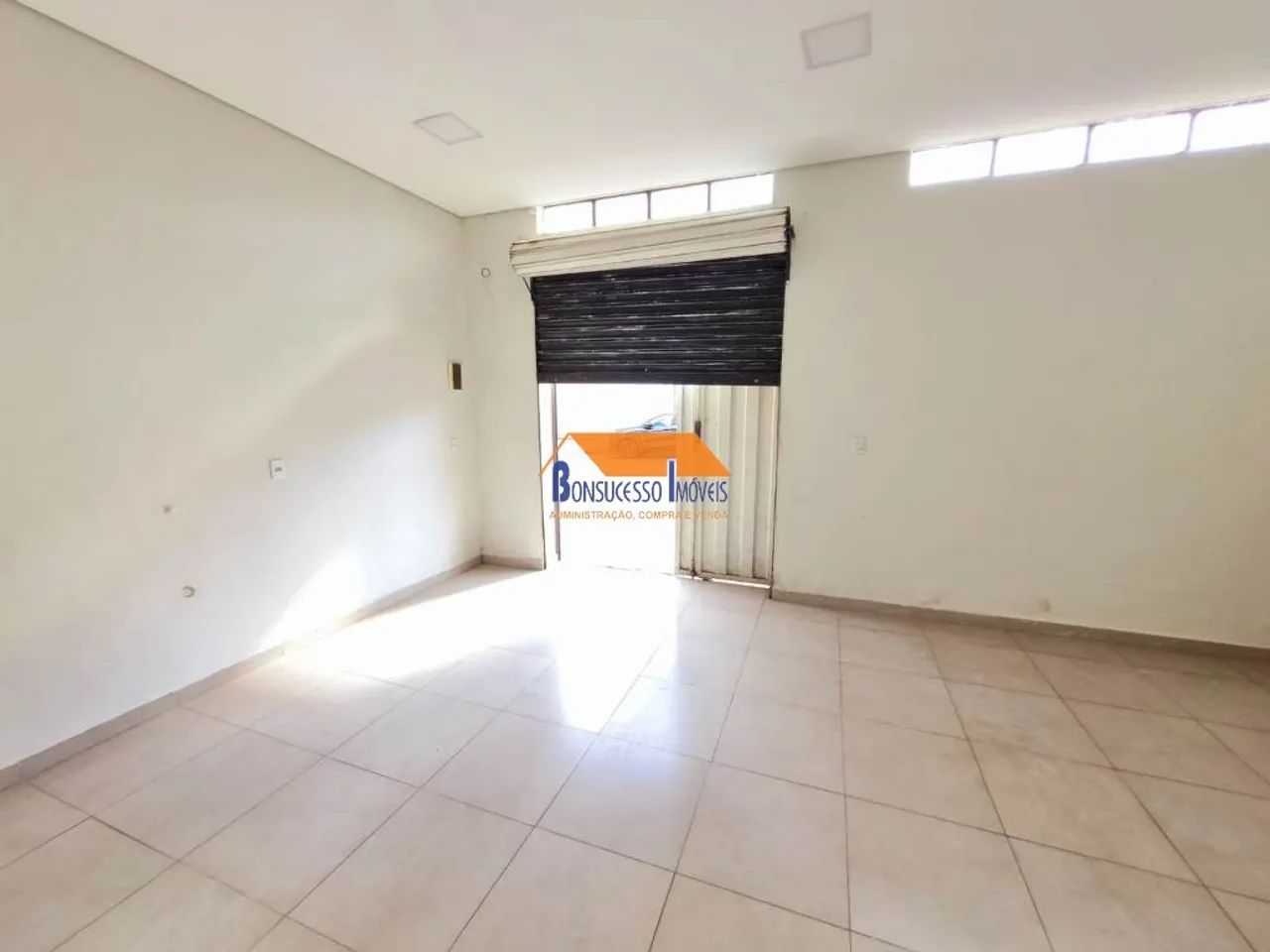 Loja de 0 quartos no bairro Planalto - Foto 2