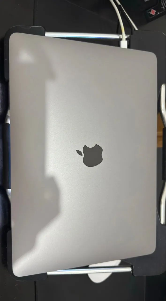 MacBook Pro M1 8GB 