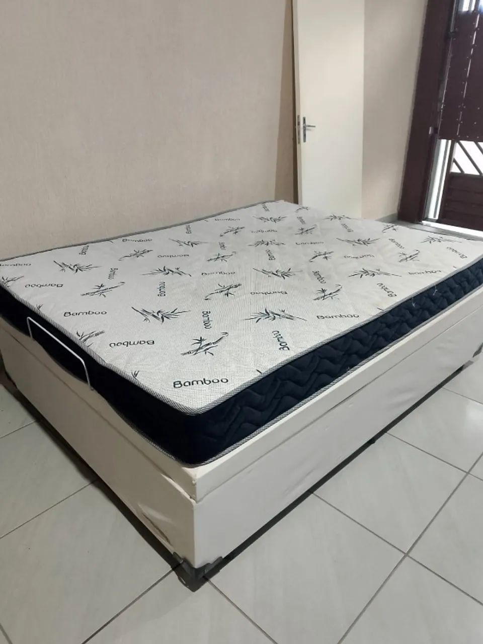 Cama e porta  - Foto 5