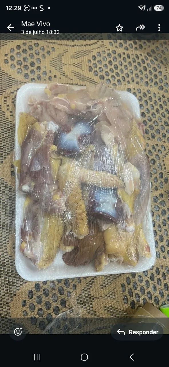 Vendo frango caipira