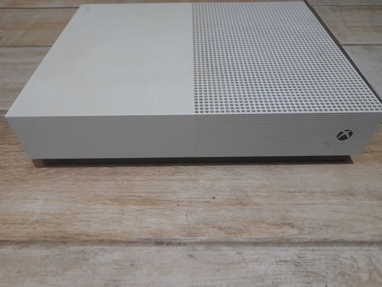 Xbox One S - 1TB