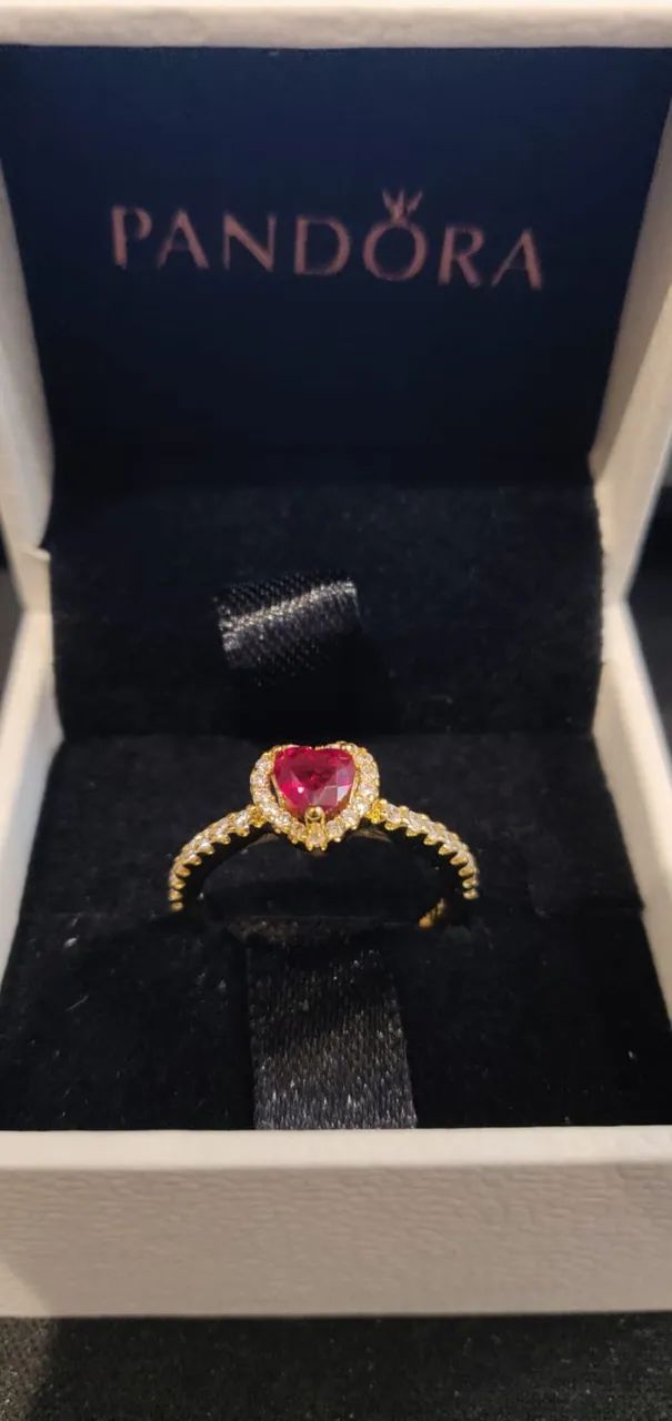 Anel Pandora Coração Vermelho Elevado Banhado Ouro - Foto 2