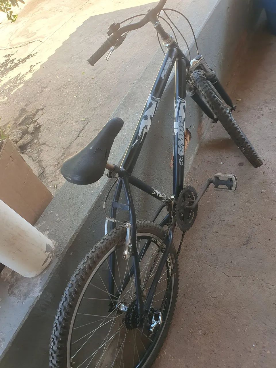 Bicicleta aro 26 aero freio de alumínio  - Foto 5