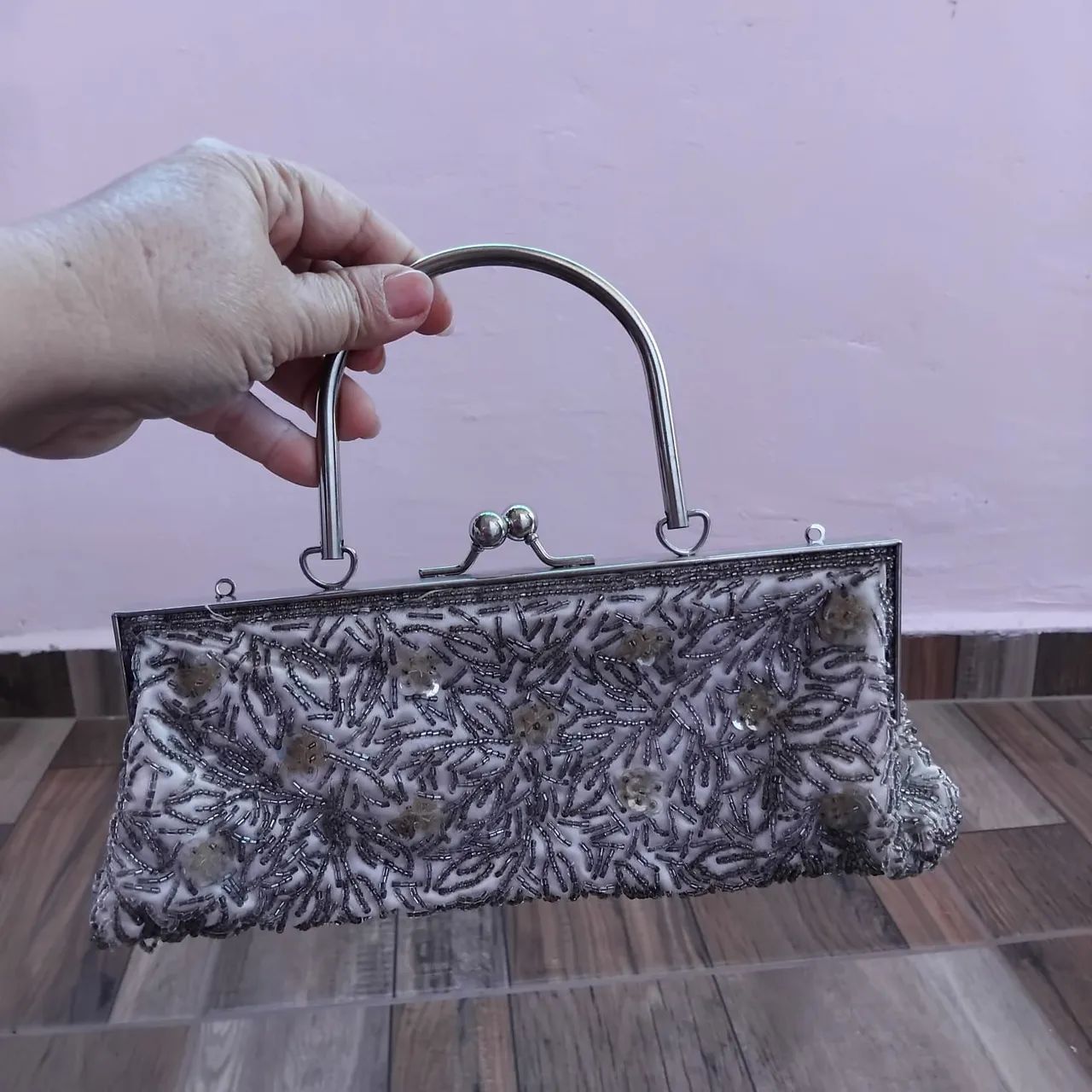 Bolsa vintage pedrarias 