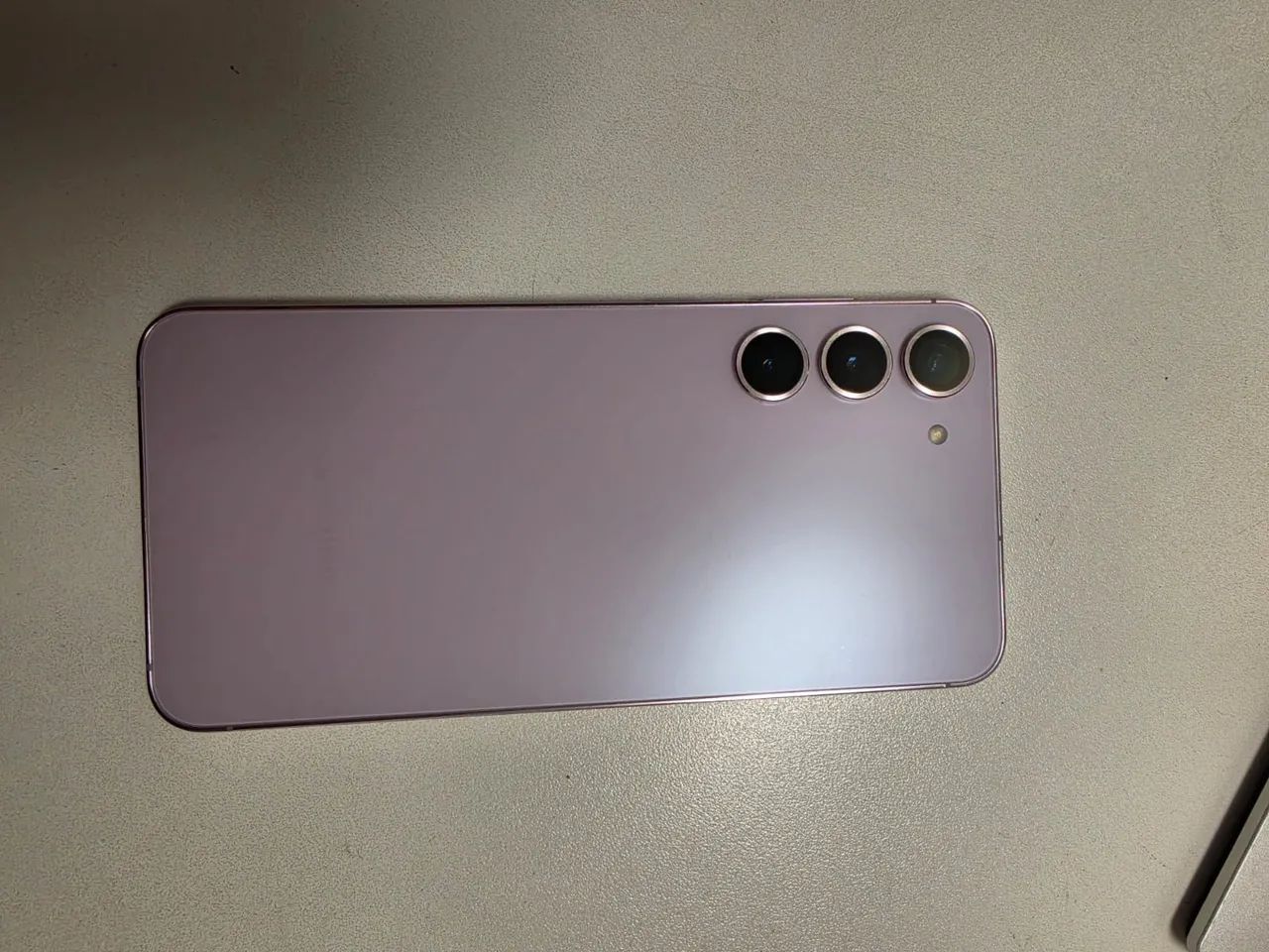 Samsung Galaxy S23+ 256GB Violeta - Excelente Estado - Foto 2