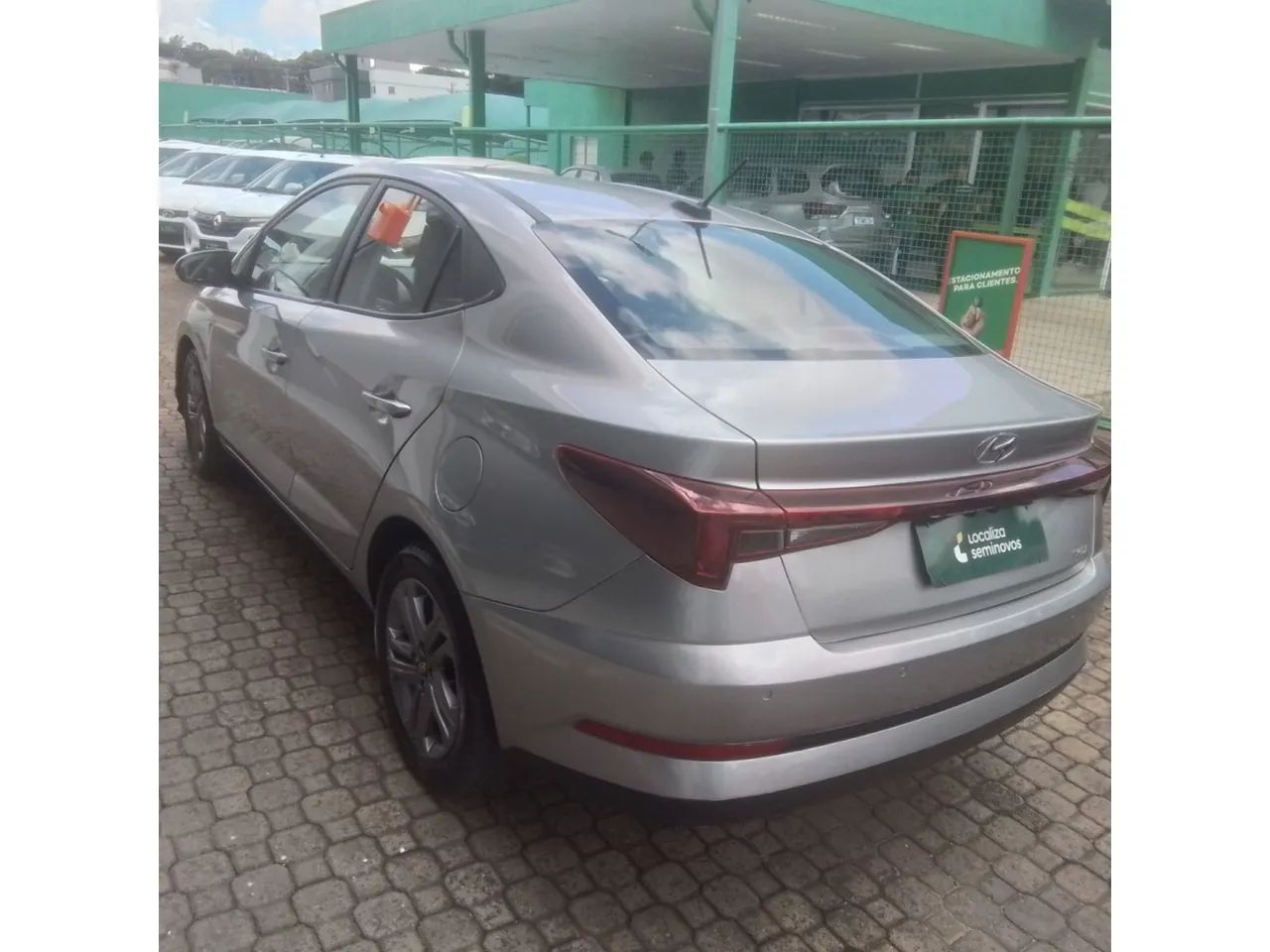 Hyundai HB20S Comfort Plus 1.0 TB Flex 12V Aut, foto 4 de 9