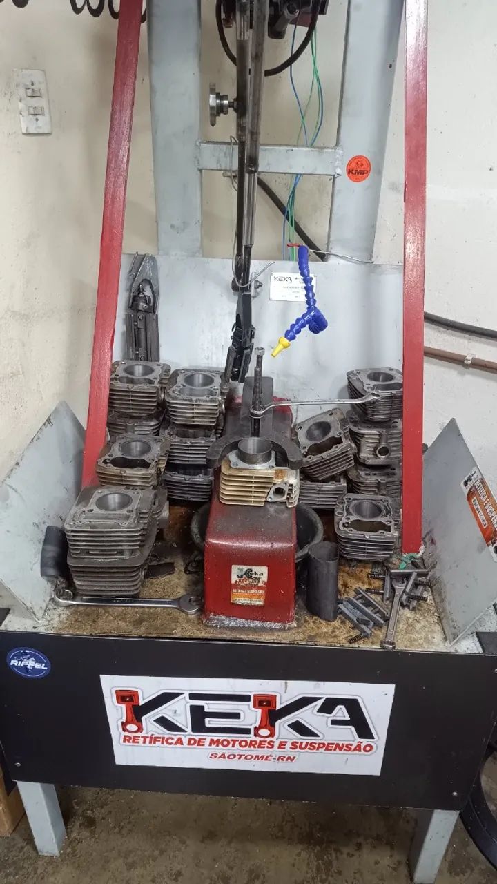 Máquina Brunidora de cilindros de moto