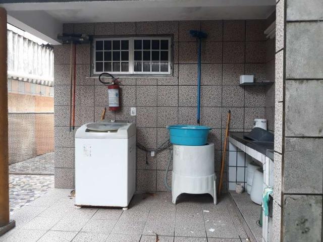 Casa com 8 Quartos à Venda - Foto 16