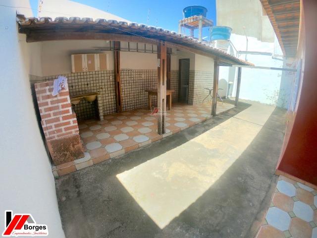 Casa Com 03 Quartos Próximo A Avenida Pedro Neiva De Santana - Foto 2