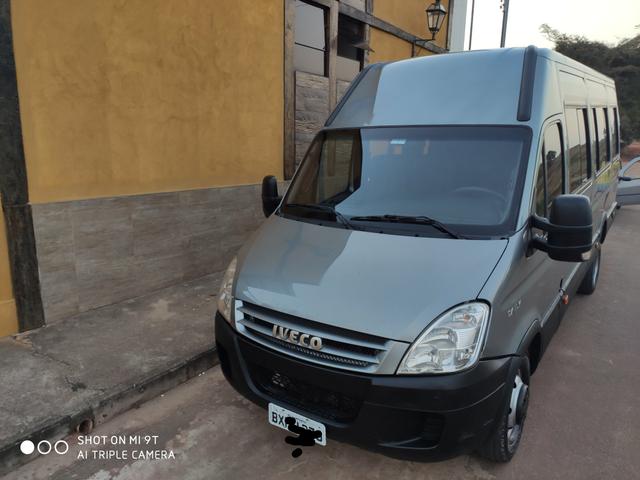 Iveco daily 2011 passageiro completa - Foto 2