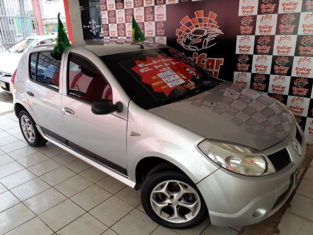 Sandero Entrada R$3.000,+48x R$589,00 - Foto 2