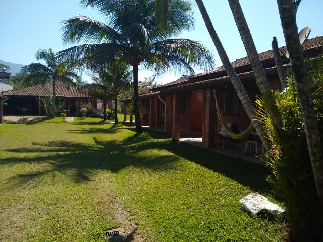Pousada em Ubatuba, na praia da lagoinha, com área territorial de 1.200m²