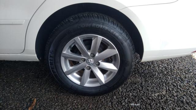 VOLKSWAGEN VOYAGE 2013/2014 1.6 MI 8V FLEX 4P MANUAL - Foto 4