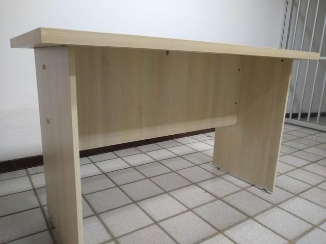 7 Mesas de escritório - Foto 2