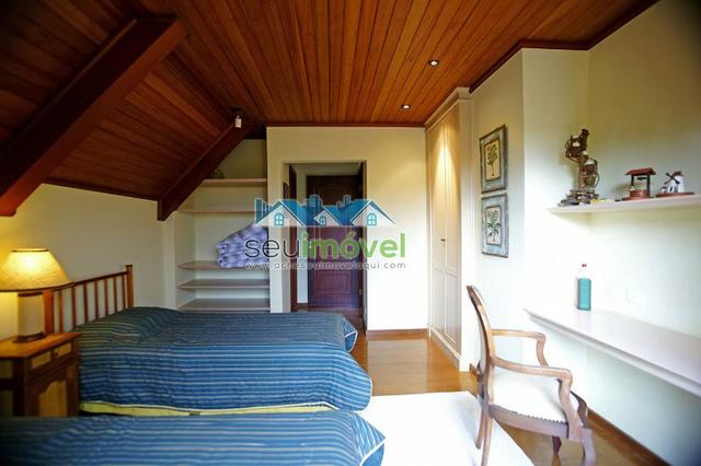 Exclusivo imóvel à venda em área nobre com 04 suítes!!! - Foto 15