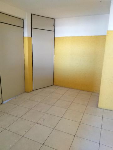 Alugo salas em cajazeiras 10 perto da rótula da feirinha - Foto 4