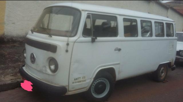 Vendo esta kombi esta otima e barato - Foto 3