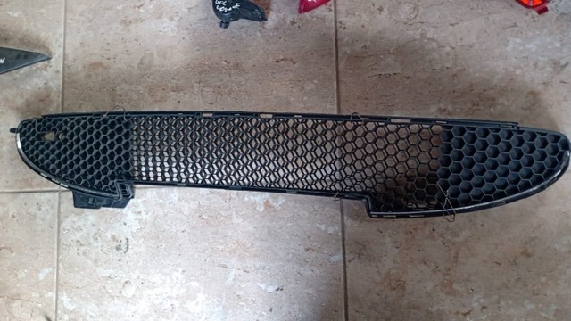 Grade dianteira inferior Peugeot 206