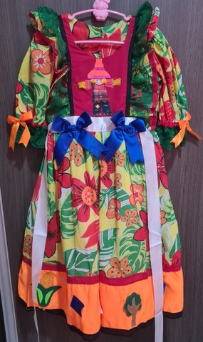 Vestido longo infantil menina festa quadrilha junino caipira com tiara e saia de armação 