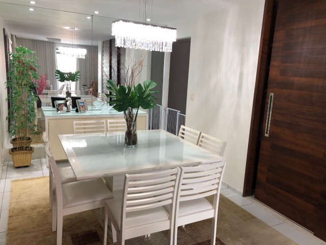 Lindo Apto, 155m², 4 Quartos, Dependências, 3 Vagas Cobertas Escrituradas. - Foto 2