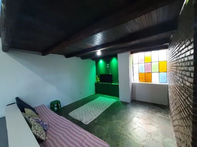 Casa em estilo rústico a 2km de Guarajuba, 3 quartos