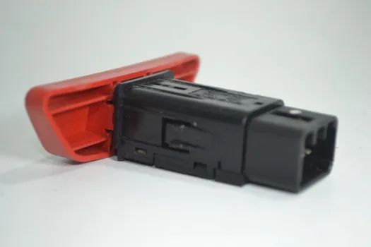Botão Interruptor Pisca Alerta Chery Qq 2017 2018 Original - Foto 3
