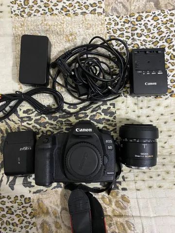 canon 5d mark 3 50mm 1.8
