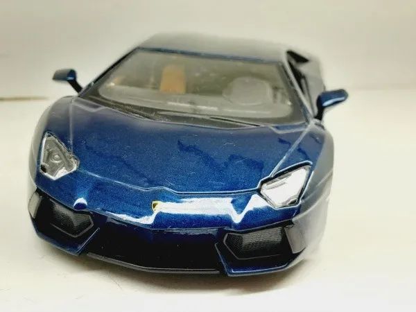 Miniatura Lamborghini Aventador Lp700-4 Maisto 1/24