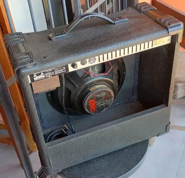 Amplificador Guitarra Crate 65 watts - Foto 4