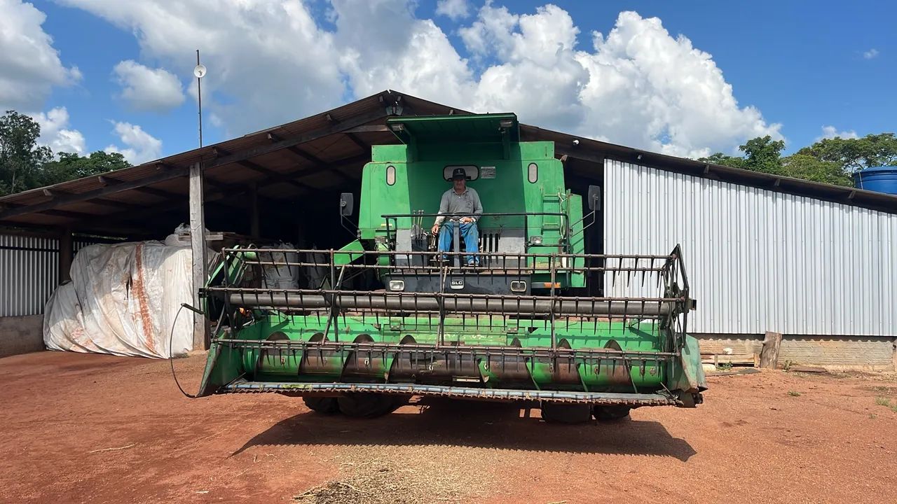 Colheitadeira SLC - 7500 turbo, ano 94, plataforma 16 pés  - Foto 4
