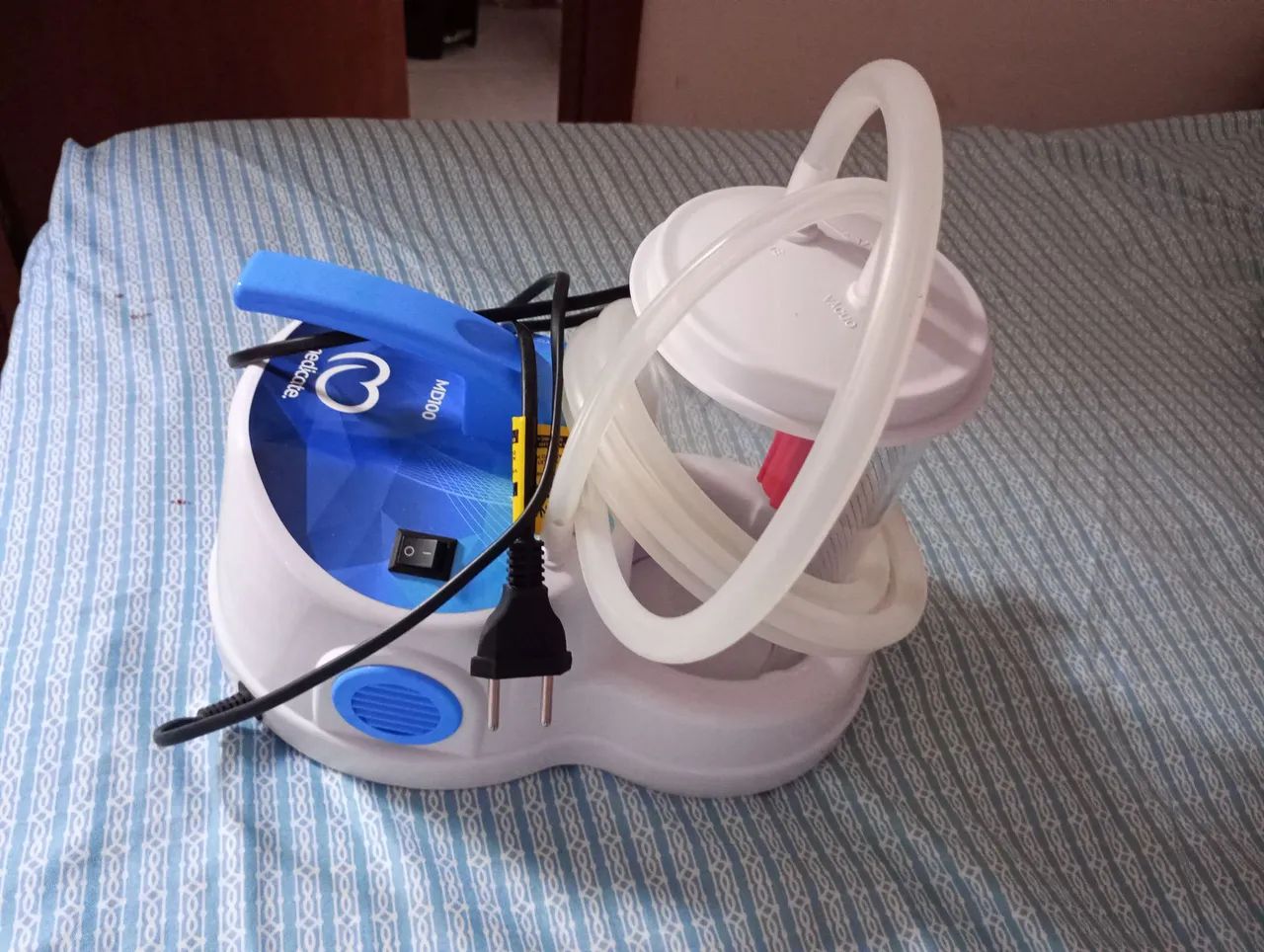 Aspirador Cirúrgico Medicate MD 100 - Semi novo  - Foto 3
