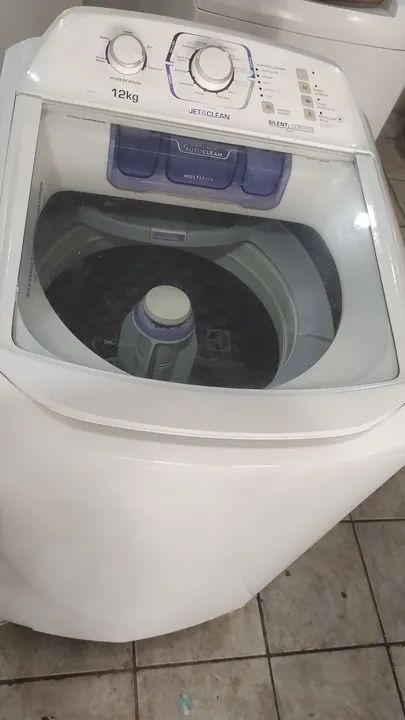 Máquina de lavar roupa 